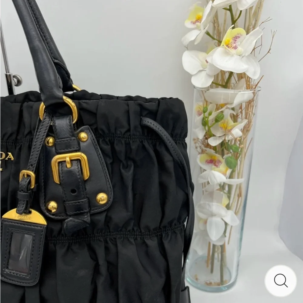 Prada Gaufre Leather Shopping Tote Bag Nylon - Picture 5 of 14